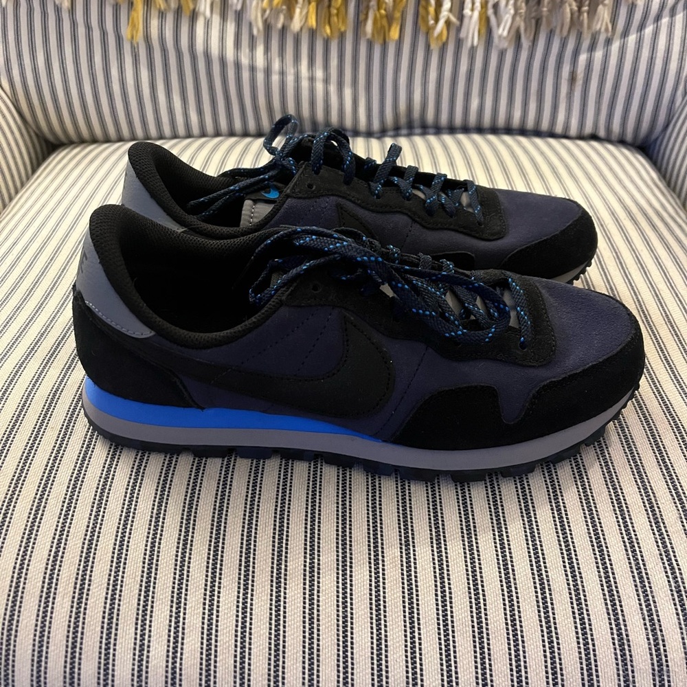 Nike Men’s Sneakers